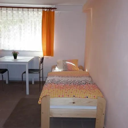 52 Hostel